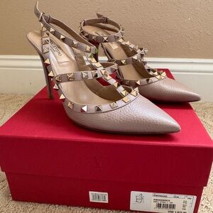 Valentino Women's Studded Leather Heels - Nude